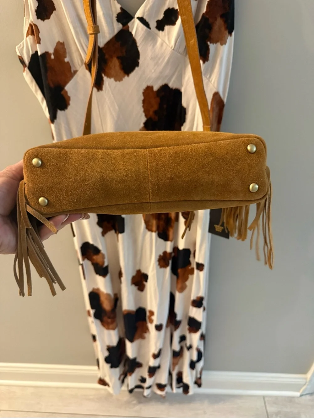 Leather Suede Fringe Hand Bag/Crossbody Bag in Camel, NWT